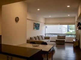 Condo en Zona de Hospitales Condo en Planta Baja