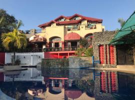 Tahanan Lakeview Hotel, hotel que acepta mascotas en San Pablo