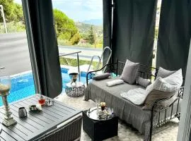 Mythos Villa Palio, private pool and outdoorkitchen open 01 08 - 15 09!