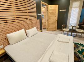Beach Chalet - 6, hotel v destinaci Al Ḩadd