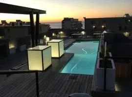 Seapoint apartment - Pool - Gym - Balcony