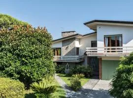 Quiete Villa,exclusive Garden in Forte dei Marmi