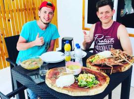 Sunny Beach Thoddoo, self-catering accommodation in Thoddoo