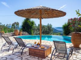 Arapaki Secret Garden, Ground Floor Deluxe Suite, Private Pool, Sauna, Sea View, hotel a Vournikás