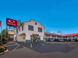 Econo Lodge Calhoun North Damascus