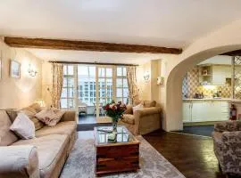The Coach House