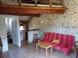 Appartement en pierre au calme