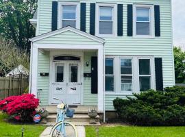 Sweet Escape, 2BR apt in BEACH community, Only 1 hr to NYC!, hotel i Norwalk