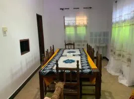Nyumba nyeupe holiday home
