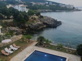 Aurora Spa, hotel com banheiras de hidromassagem em Kunje