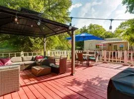 Peaceful Farm Retreat w/ Walking Trails On-Site!