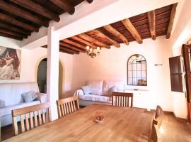 El Pintaillo by SIERRA VIVA, hotel in Cortelazor