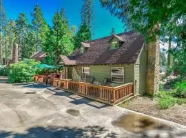 Buckeye Bear's Den-AC-Walking Distance to town