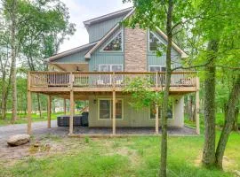 Lake Access and Hot Tub Forest-View Poconos Cabin