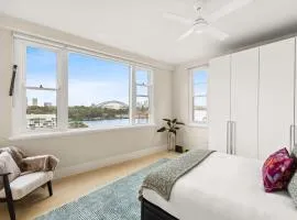 Oak Lane Embrace - Spectacular Sydney Harbour Views