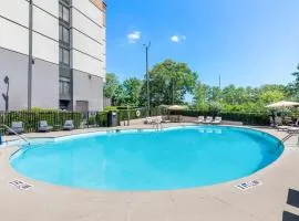 Holiday Inn Express Atlanta Galleria-Ballpark Area by IHG