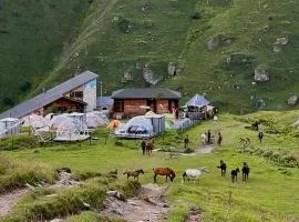 Zeta Camping -Chaukhi View Mountain Retreat
