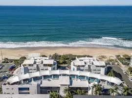 Rolling Surf Resort