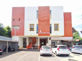 Nirvana Inn Gejayan Yogyakarta mitra RedDoorz, ξενοδοχείο σε Kejayan