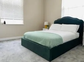 Gorgeous Quarter House Apartment