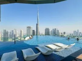 High Floor 2 Bedroom Gem - Burj Khalifa Views