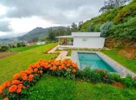 Silent Retreat Ooty Pool Resort by VOYE HOMES、ウーティのホテル