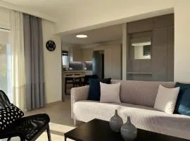 M P A Luxury Apartment Α2