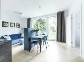 Chopina 29 - Parking & 5 Min to Beach by Lion Apartments Sopot