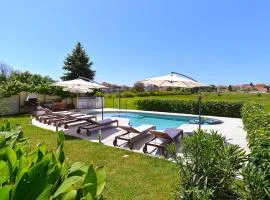 Stunning View Apartment with pool