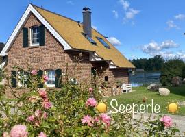 Ferienhaus Seeperle, hotel v destinaci Sternberg