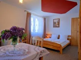 Ośrodek Wczasowy Groń Placówka