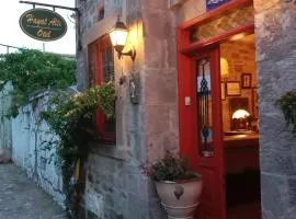 HAYAT ALTI OTEL ayvalık