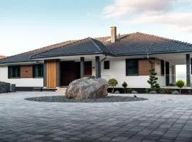 Hillmax Residence