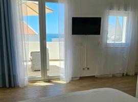 Casa da Avó Tina, khách sạn ở Armação de Pêra