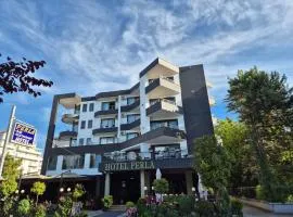 Perla Hotel