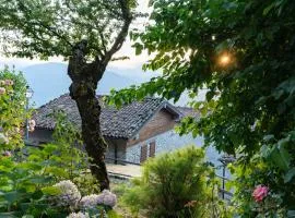 Villa Loris - History & Luxury