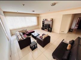 Amplios departamentos en el PRADO, pet-friendly hotel in Cochabamba