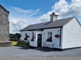 The Speak Easy Cottage Multyfarnham -Two Bedroom