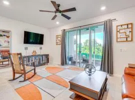 Wesley Chapel End Unit with Patio and Nature Views!