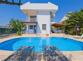 Talia Deniz Manzaralı Villa