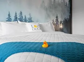 Lazy Duck Inn