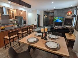 Skyline Suite 2Bdrm King, hotel in Valemount