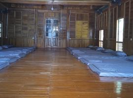 Bảo lộc homestay, cottage in Ðà Bắc
