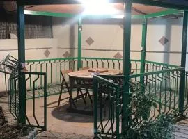 La casetta con giardino privato vicino al mare