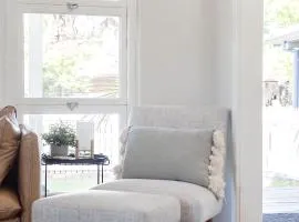 Guildford Cottage By Swan Bnb Management