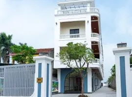 Khách sạn Lan Lan Hotel