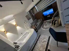 Green Luxe Suites