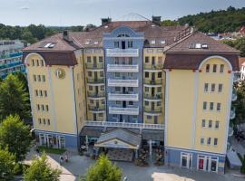 Palace Hotel Hévíz – hotel w Hévízie