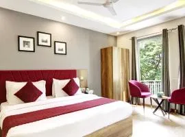 Saltstayz Select - Huda City Center