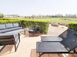 Lovely Ground Floor 2 Bed with Golf Course Views